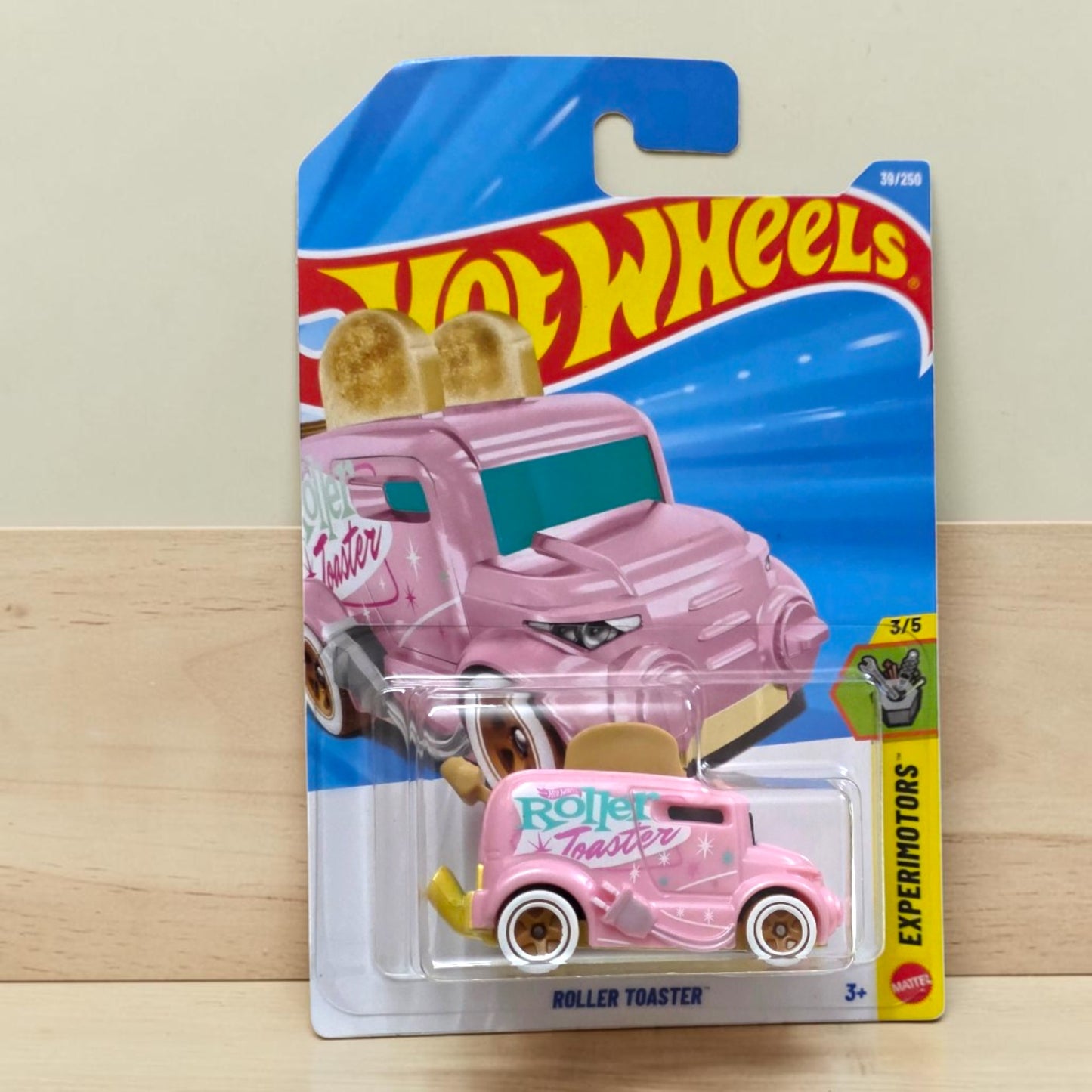Hot Wheels - Roller Toaster - 39/250 - G/H Case 2026