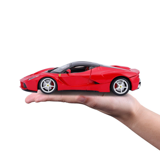 Bburago Ferrari LaFerrari Aperta 1:24 Scale Red Die-Cast Model Car With Clear Display Case & Stand – Collector’s Edition Bburago
