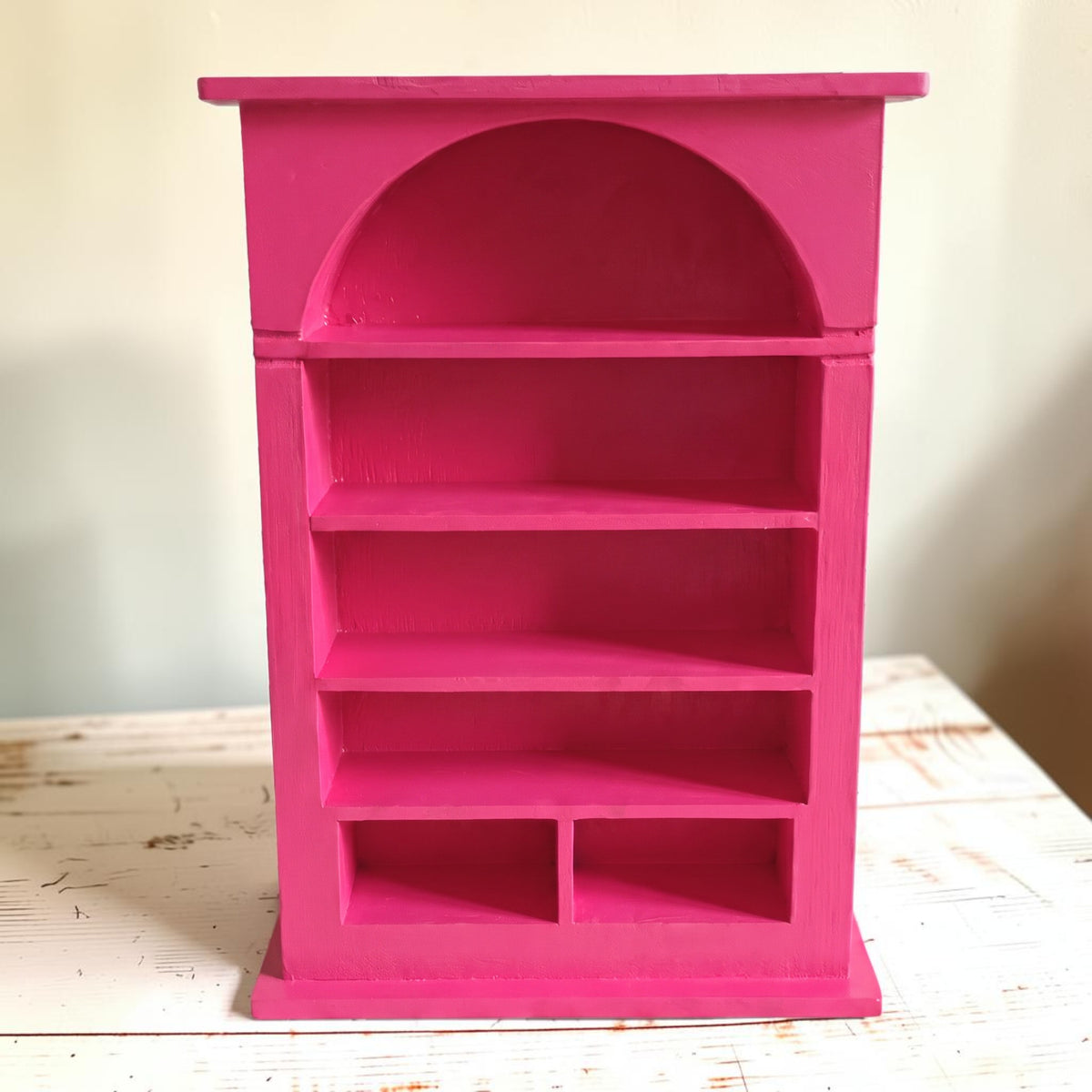 Miniature Bookshelf Model - Diorama & Dollhouse Display Shelf Magenta Sentosa