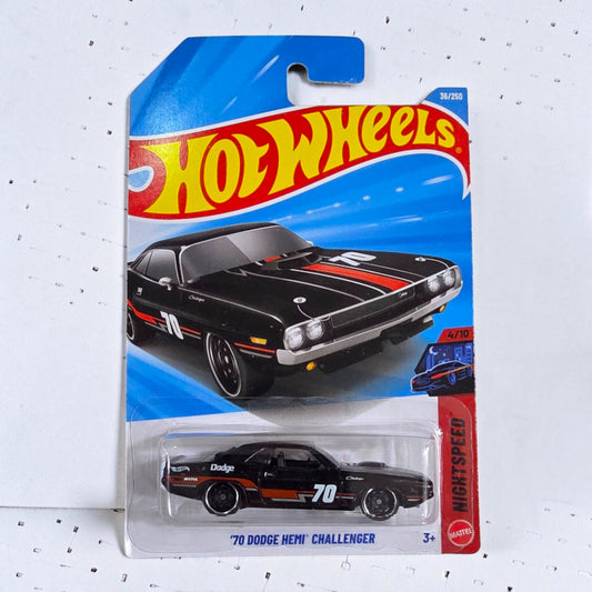 Hot Wheels H Case - '70 Dodge Hemi Challenger - 36/250 - 2026 Edition Mattel