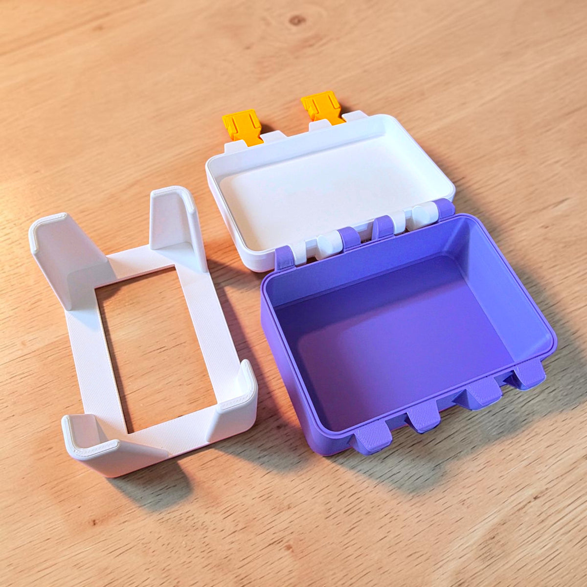 UNO Flip Card Deck Storage Case with Secure Snap Locks & Tray Sentosa Color Lab