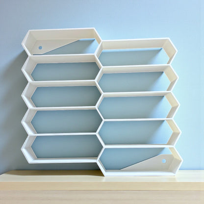 Hot Wheels - Honeycomb Display Shelf - 10 Car Holder - Wall Mount Storage Rack Sentosa