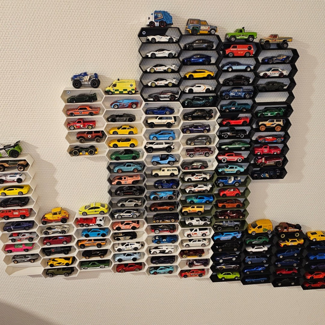 Hot Wheels - Honeycomb Display Shelf - 10 Car Holder - Wall Mount Storage Rack Sentosa