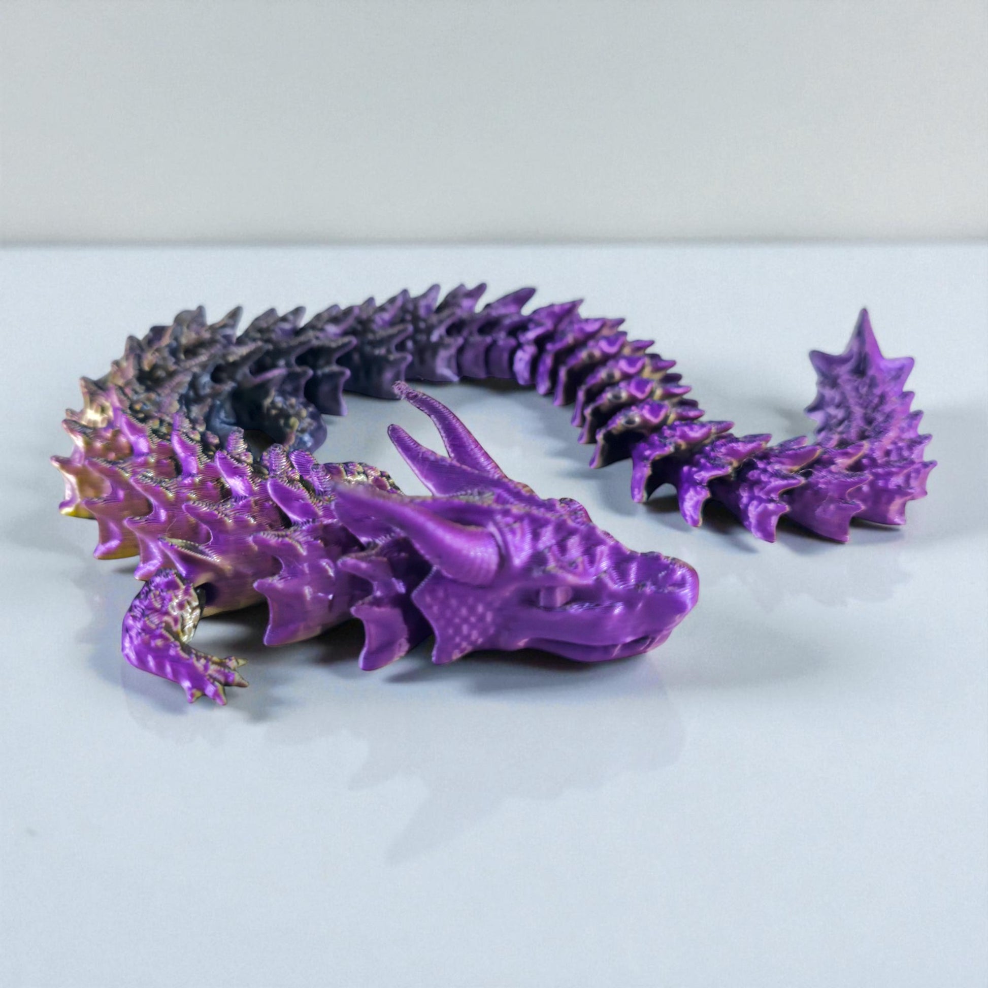 Articulated Dragon Figure - 32 cm Flexible Fantasy Fidget Toy with Color-Shifting Finish Sentosa