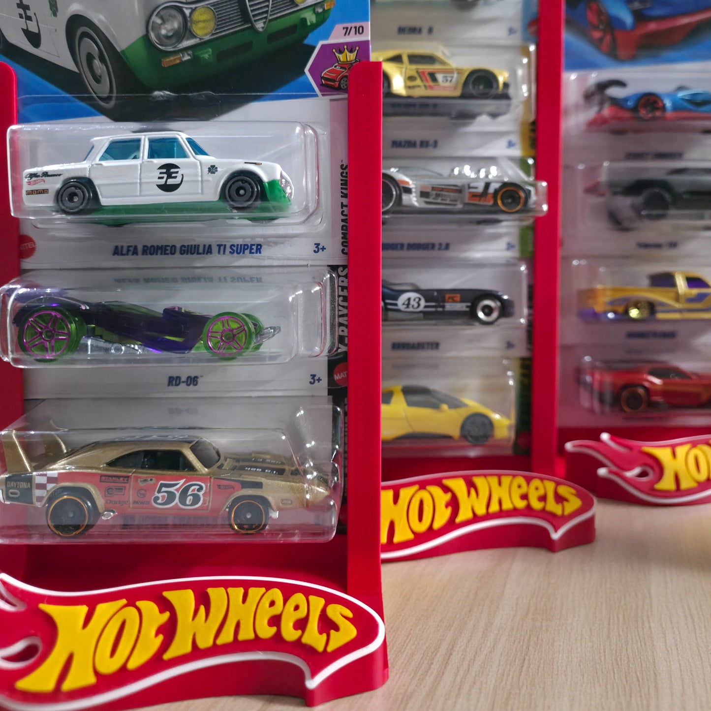 Hot Wheels Card Display Stand with Logo - Premium Collector Stand for 1 to 5 Carded Cars Sentosa