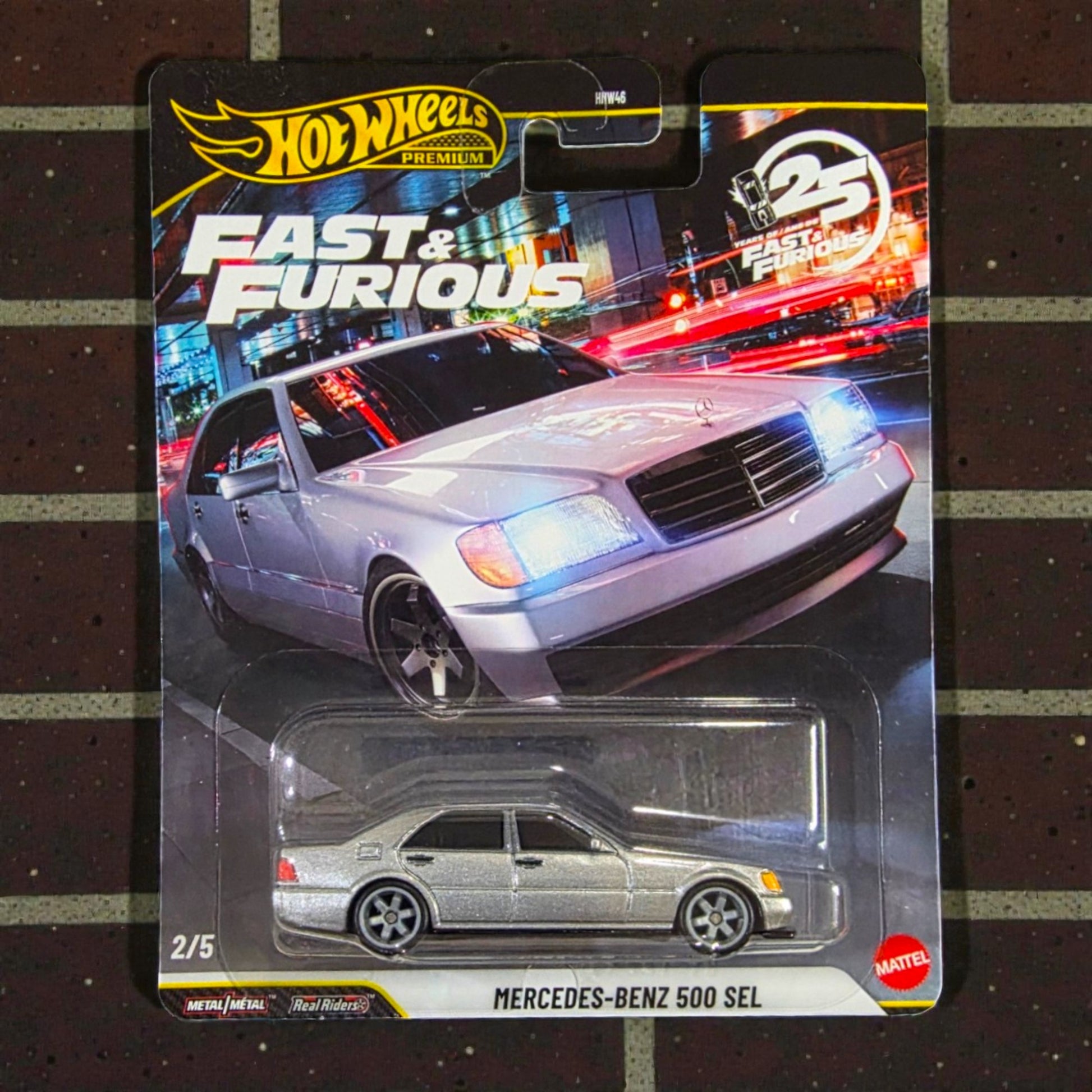 Hot Wheels Premium - Mercedes Benz 500 SEL - Fast & Furious 25th Anniversary - 2/5 - HNW46 IMPORTED Mattel