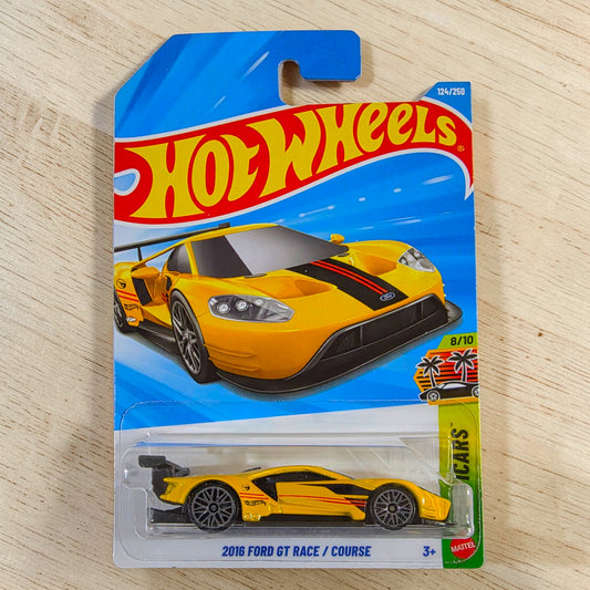 Hot Wheels F Case - 2016 Ford GT Race - Treasure Hunt - 124/250 - 2026 Edition Mattel