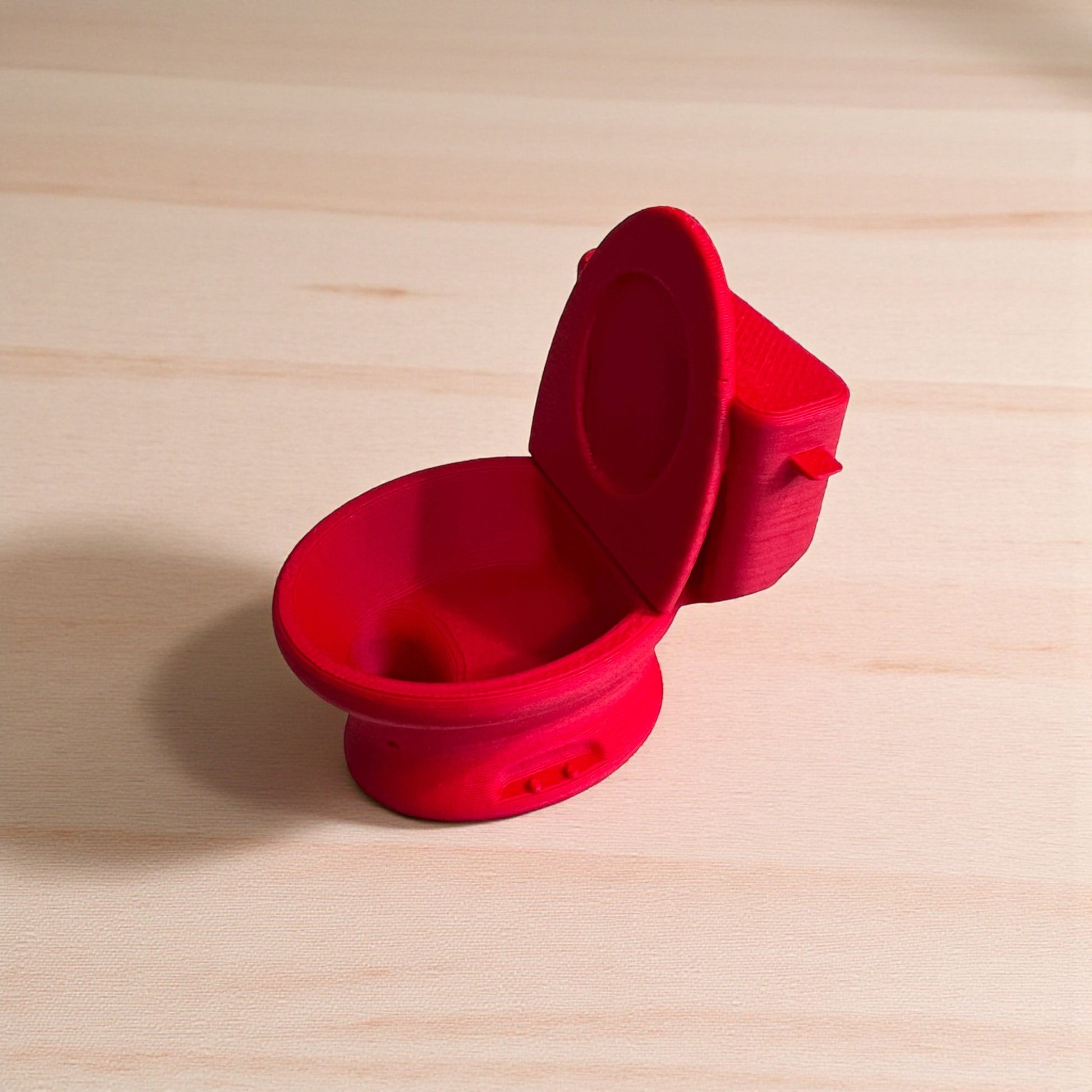 Miniature Red Toilet Model - Dollhouse Bathroom Furniture for Diorama, Shadow Box & Architectural Scale Projects Sentosa