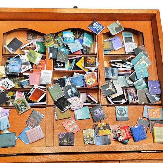 Anxiety Bookshelf with 200 Tiny Books Wooden Mini Library & Stress Relief Ornament Sentosa Color Lab