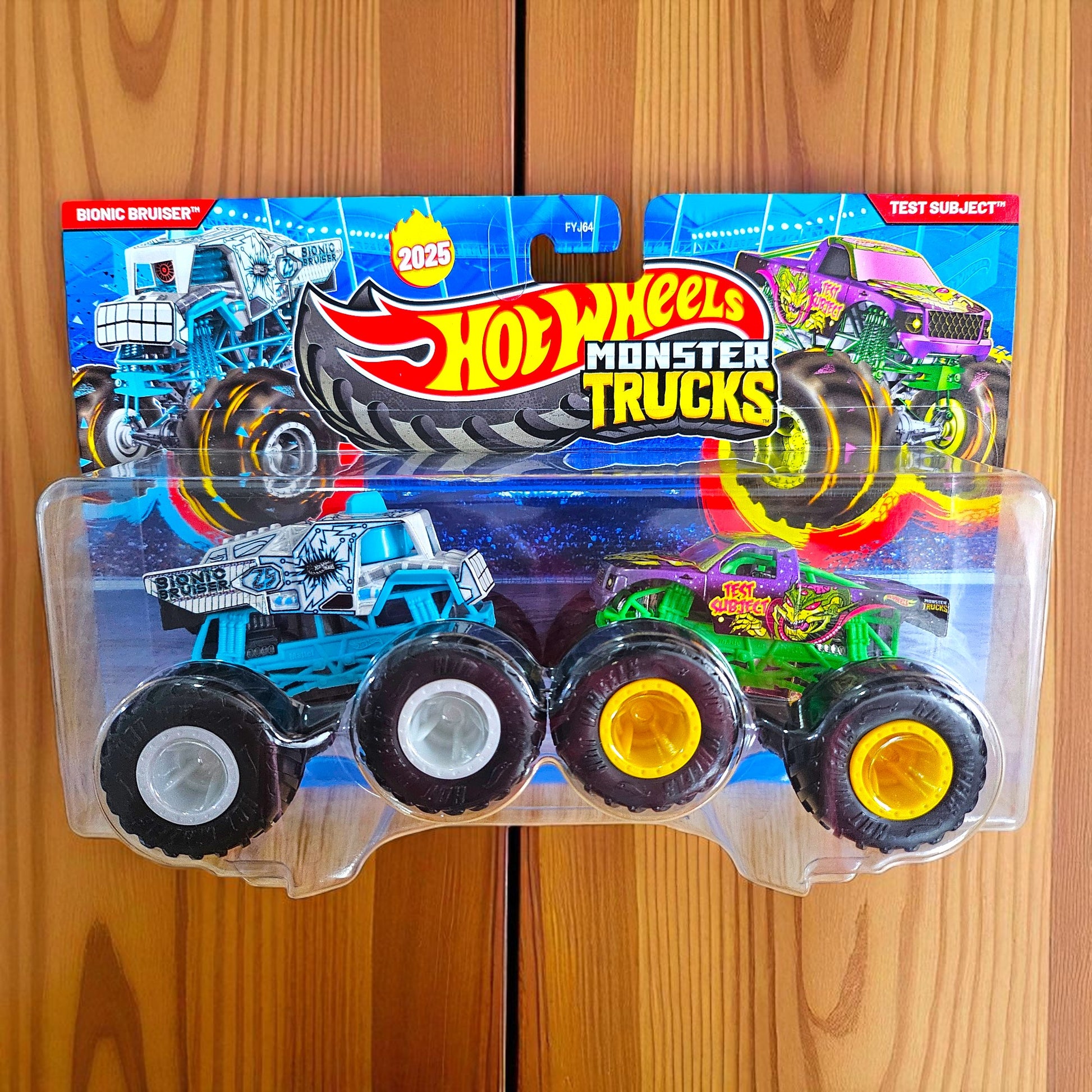 Bionic Bruiser & Test Subject - Original Hot Wheels Monster Truck Demolition Doubles FYJ64 (2025 Edition) Mattel