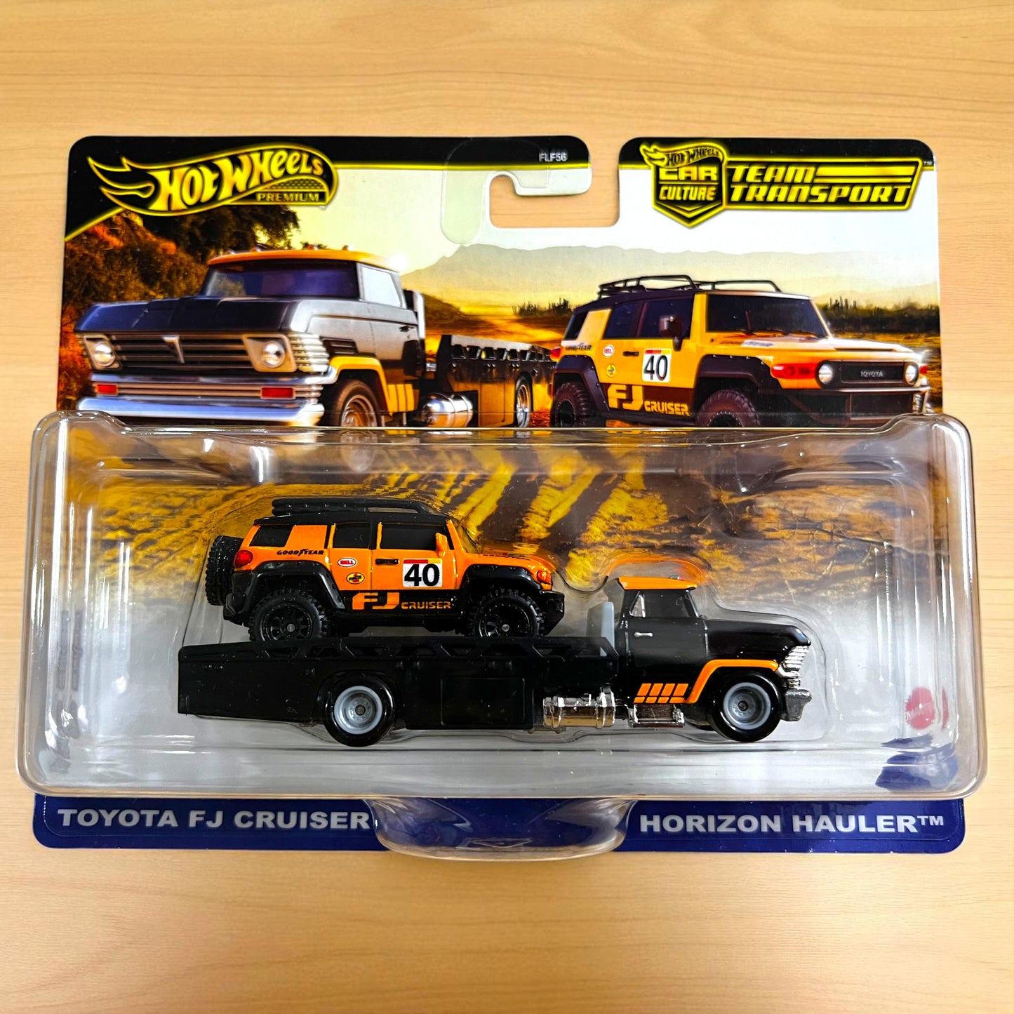 Original Hot Wheels Premium FLF56 - Toyota FJ Cruiser + Horizon Hauler Team Transport (2025 Edition) Mattel