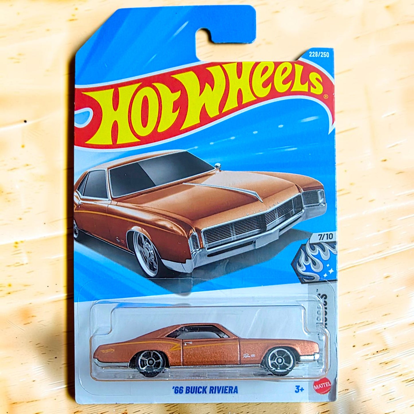 Hot Wheels - '66 Buick Riviera - 228/250 - 2026 Edition - M Case