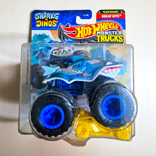 Sharks V/s Dinos Team Shark With Crushed Car - Original Hot Wheels Monster Truck Premium FYJ44 (2025 Edition) Mattel