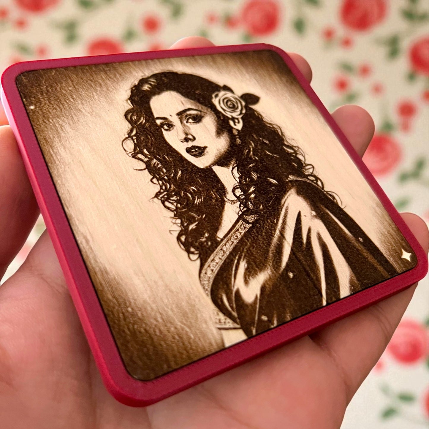 4-inch Wooden Photo Engraved Fridge Magnet with Custom Color Case - Personalized Gift Sentosa Color Lab